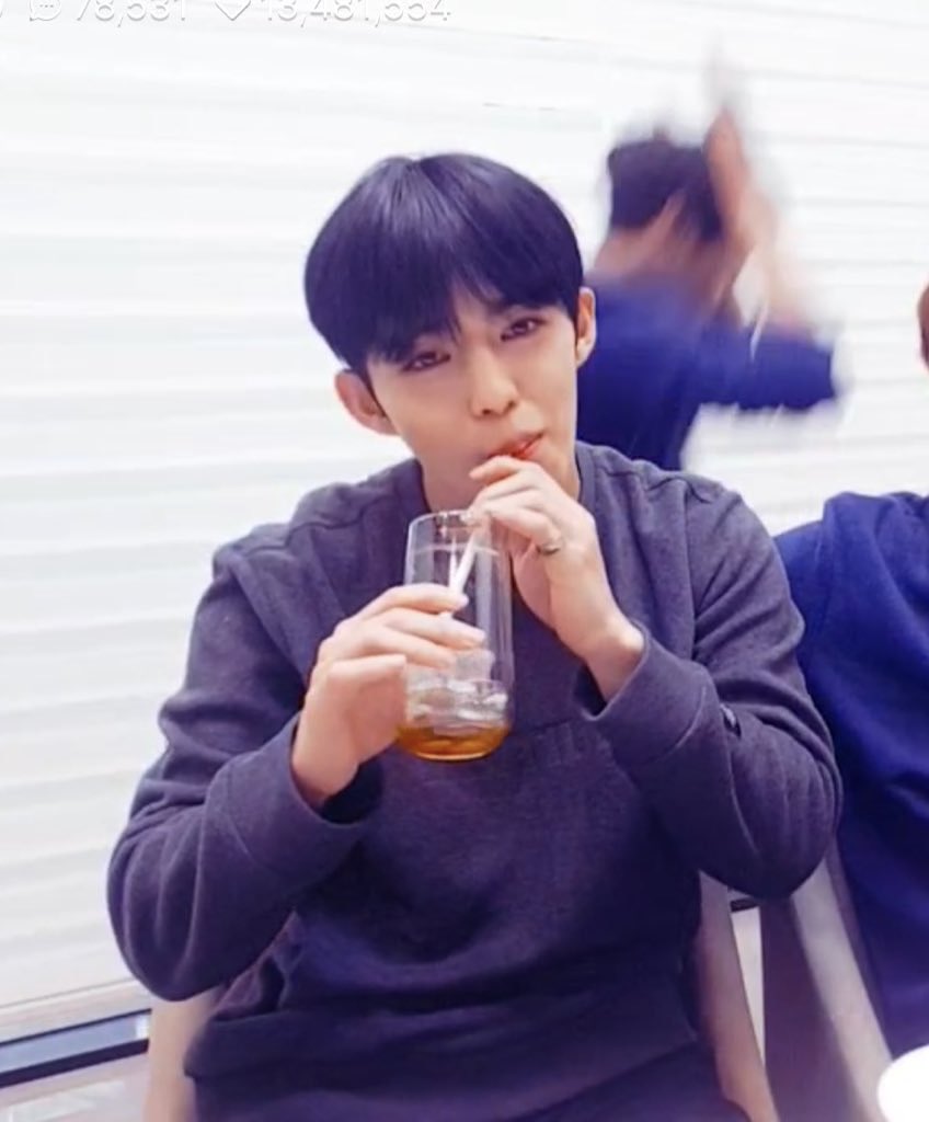 Rinn-nee🦊 (@coupsalatte) on Twitter photo 