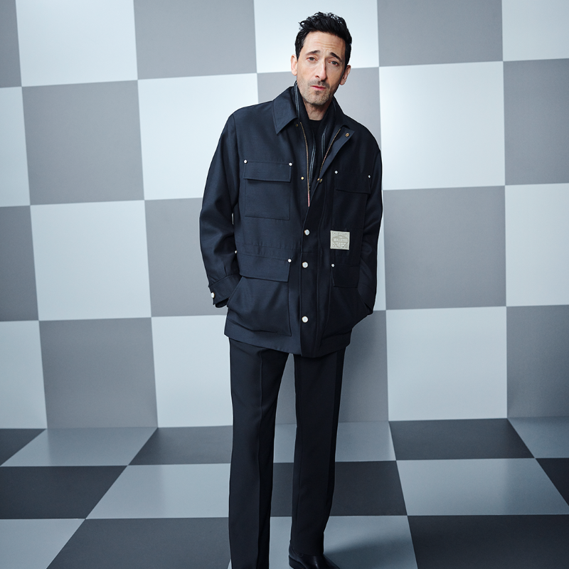 LouisVuitton_JP's tweet photo. #LVMenFW25
2025秋冬メンズ･ファッションショーに #ASAPNast、#AdrienBrody、#PushaT、#Malice、#RauwAlejandro などメゾンのアンバサダーやフレンド･オブ･ザ･ハウスが出席。

#PharrellWilliams #Nigo #LouisVuitton