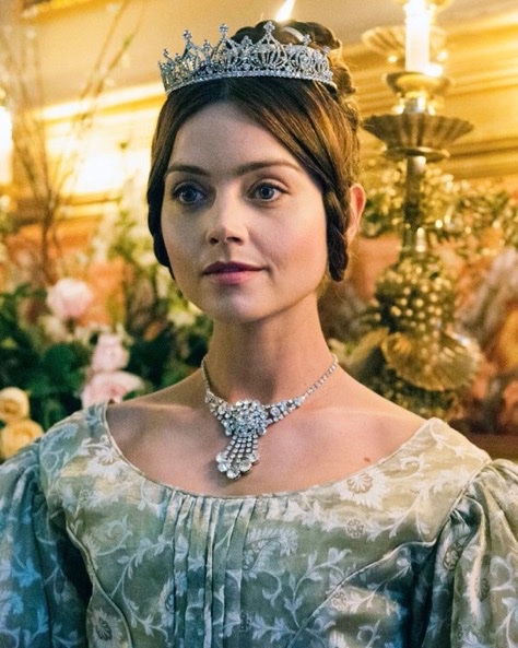 doctor who ships tweet media