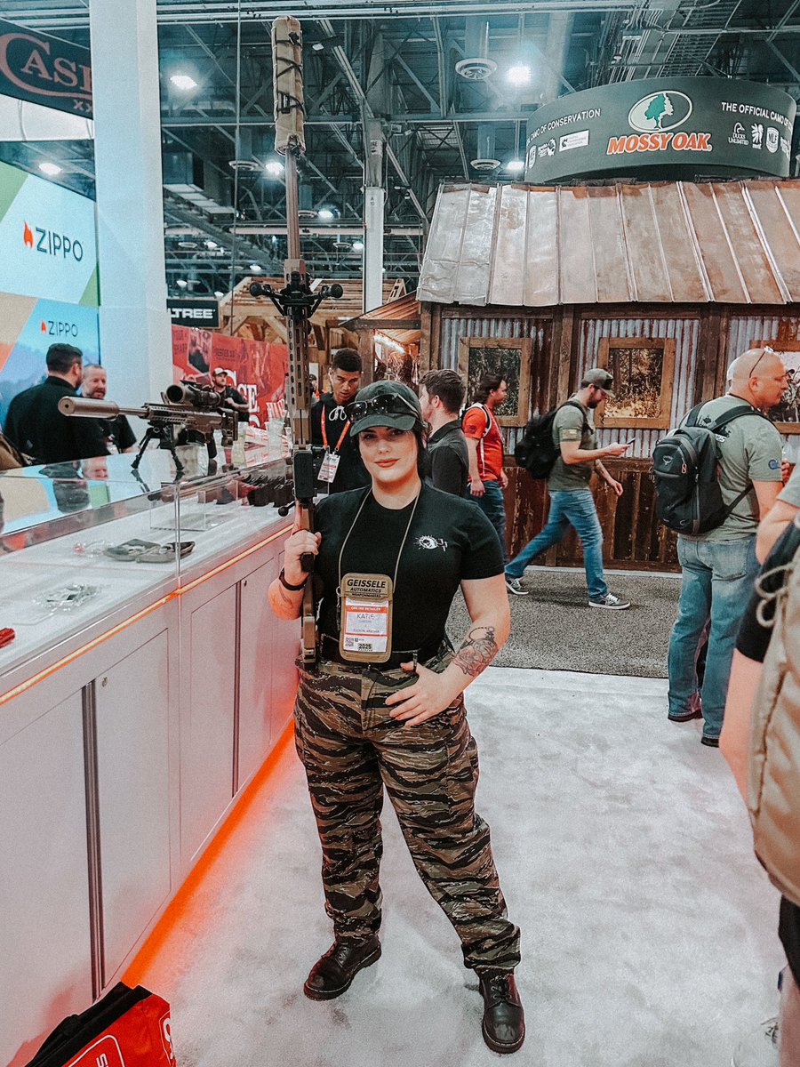 Katie Lynn 🌵 tweet media