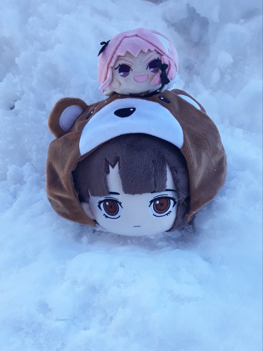 hawkco13's tweet photo. Happy New Year!
It snowed a little this week. https://t.co/DnWpc7DkFR