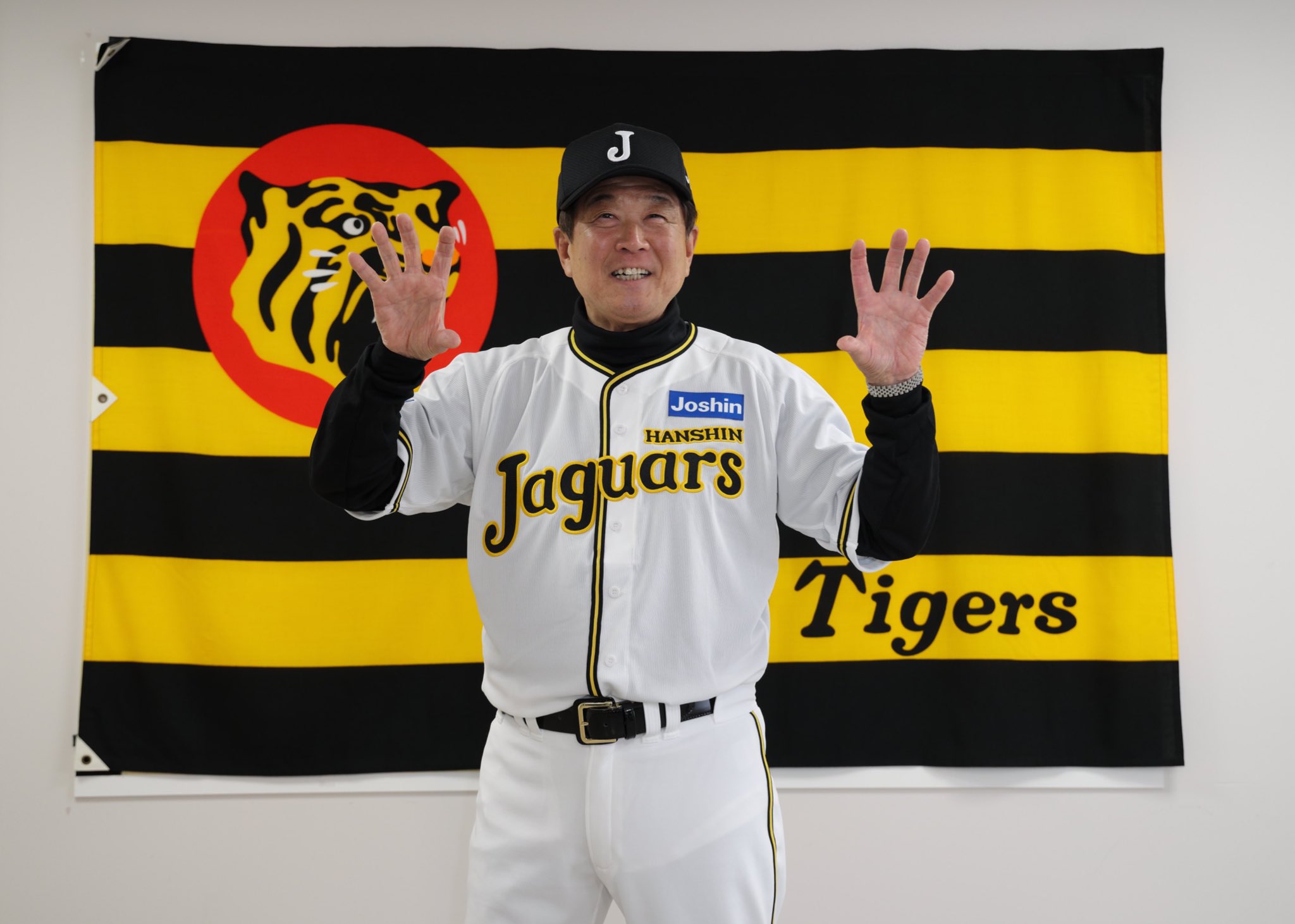 DESCENTE 阪神タイガース 平田勝男 OB戦実使用ユニホーム 阪神