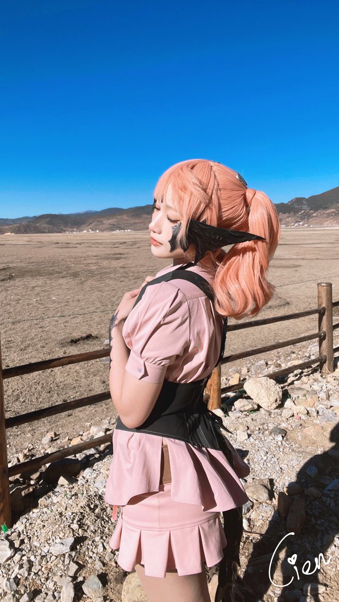Cien_jiangsien's tweet photo. Azim Steppe, Aura's home. 
#ffxiv #ff14 #cosplay https://t.co/xzOHhKHaOQ