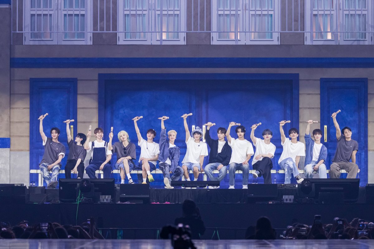 265page's tweet image. 🩷🩵