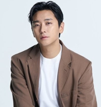 kdrama_menfess's tweet photo. Ju Jihoon dikabarkan bergabung dengan pemeran utama •kdm• webtoon terbaru 'The Remarried Empress' bareng Shin MinA &amp; Lee Jongsuk🙌
https://t.co/lYxG97mGOo