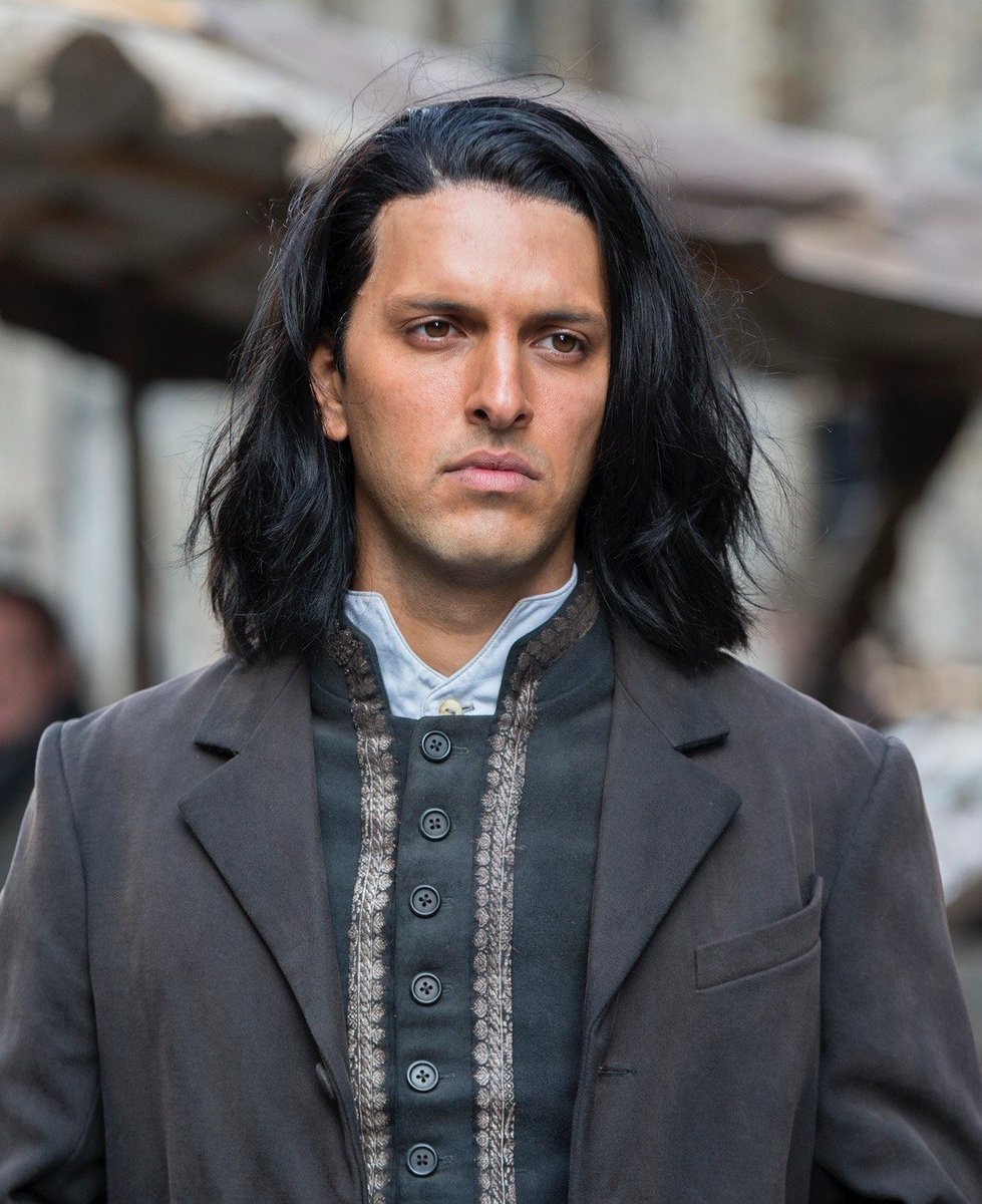 ICYM00NS's tweet image. WHAT DO YOU MEAN THIS IS WHO SHE CAST AS THE LINTONS. THATS CATHY AND HEATHCLIFF