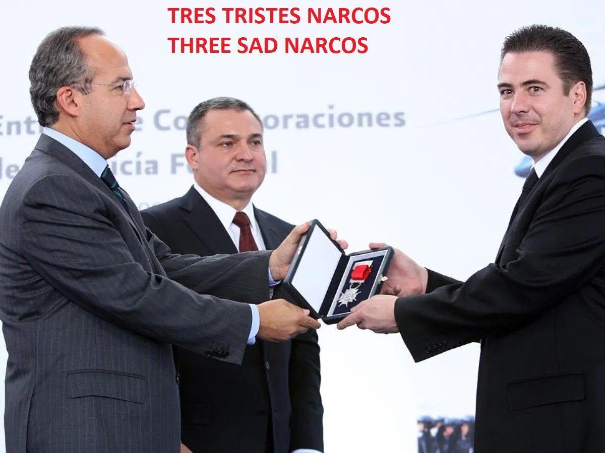 arqint02's tweet photo. @LaloUrbanoM @LillyTellez @POTUS @realDonaldTrump @marcorubio @realDonaldTrump 
Greetings Mr President if you prosecute and imprison former presidents Felipe Calderón Enrique Peña Nieto Vicente Fox and drug traffickers Osorio Chong Luis Videgaray for supporting drug trafficker El Chapo Guzmán it will be an excellent start to your government https://t.co/LjX52CsHnz