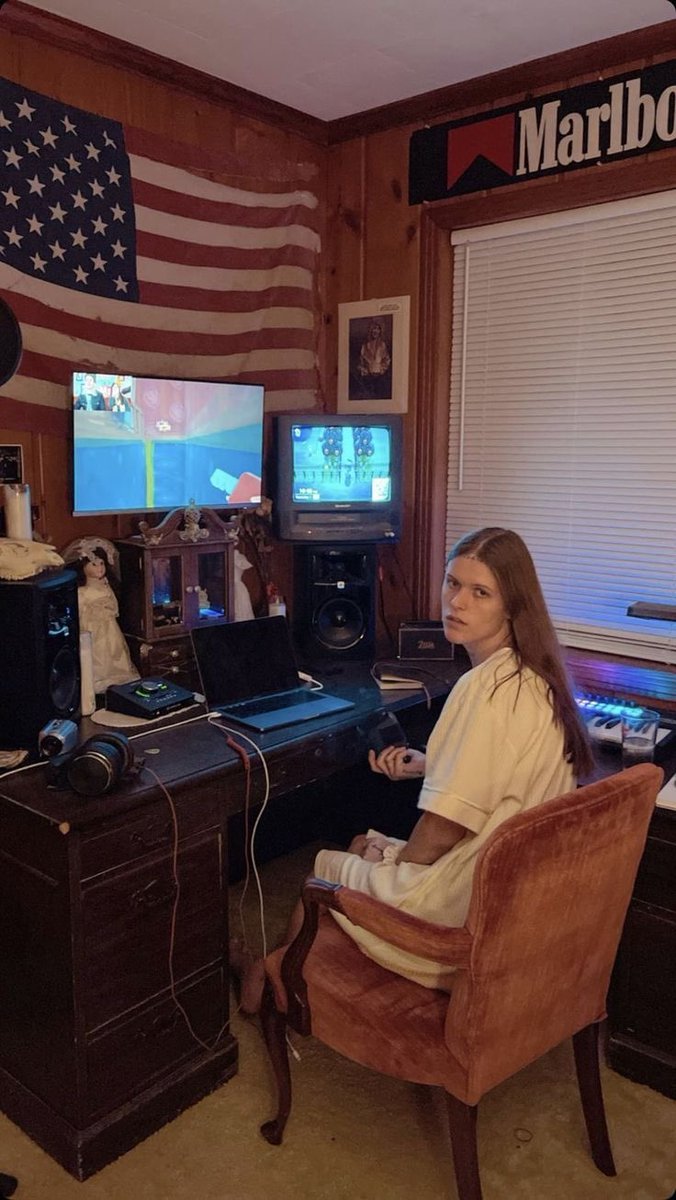 Ethel Cain Daily (@ethelcaindaily) on Twitter photo 