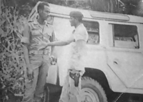 Jadwong's tweet image. 🟨 #January21

✳️After the recent swift fall of Masaka &amp;amp; Mbarara towns, the #NRA Rebels, 9,600 in number commanded by 26-year-old Salim Saleh, prepare for a final assault of the capital city Kampala.

#39YearsAgo🇺🇬 
#TodayInHistory 
#Kampala1986 
#BattlesUgandanResistance
2/5