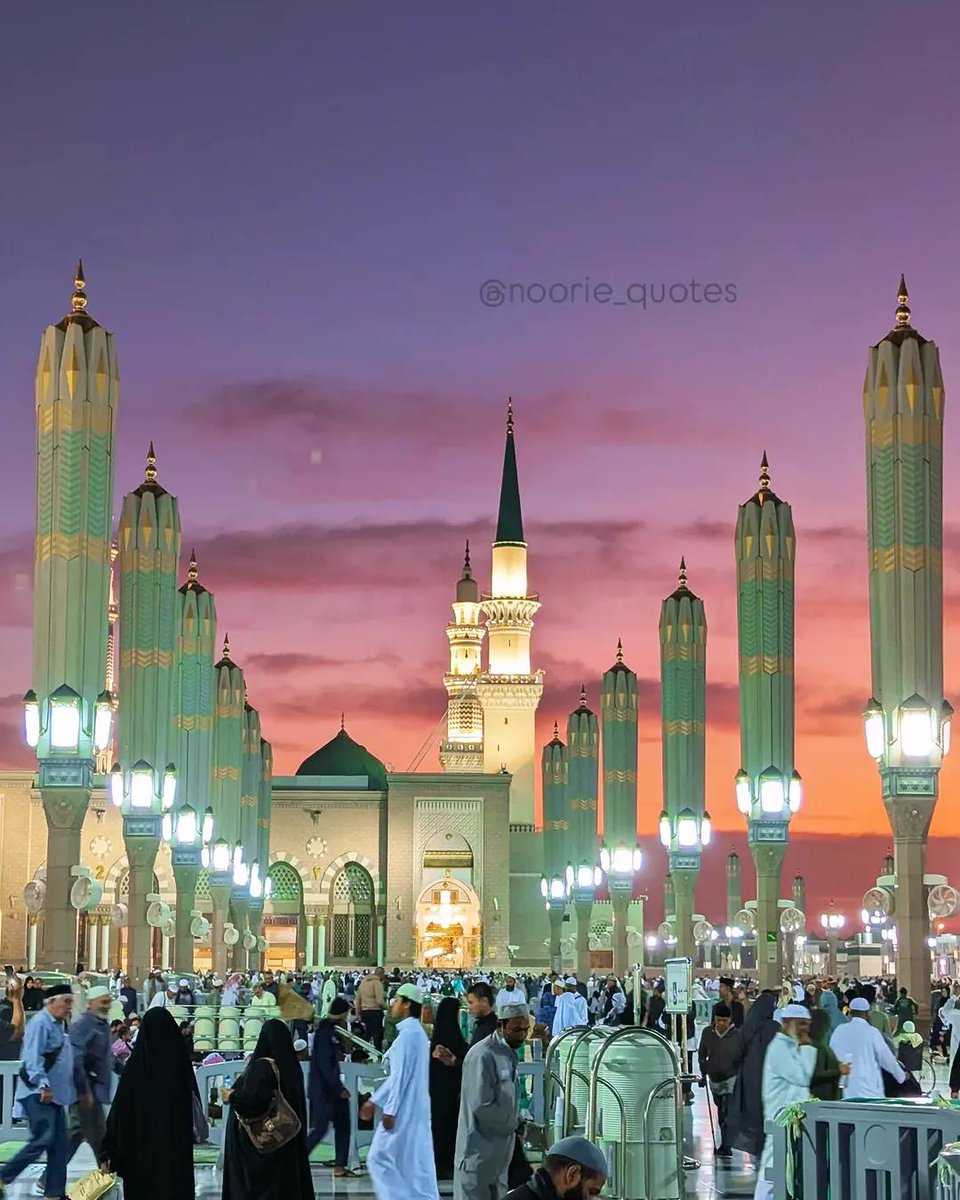 Masjid E Nabwi ﷺ 💖🌅 

#subhanallah #المسجد_النبوي