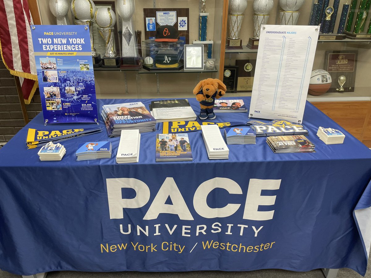 YPS_counseling's tweet image. Building partnerships and a culture of college awareness and readiness, looking for dreamers, goal chasers and go getters!!! @PaceUniversity @YonkersSchools Day! #paceuniversity #fafsa #yonkersmagic @AnibalSolerJr