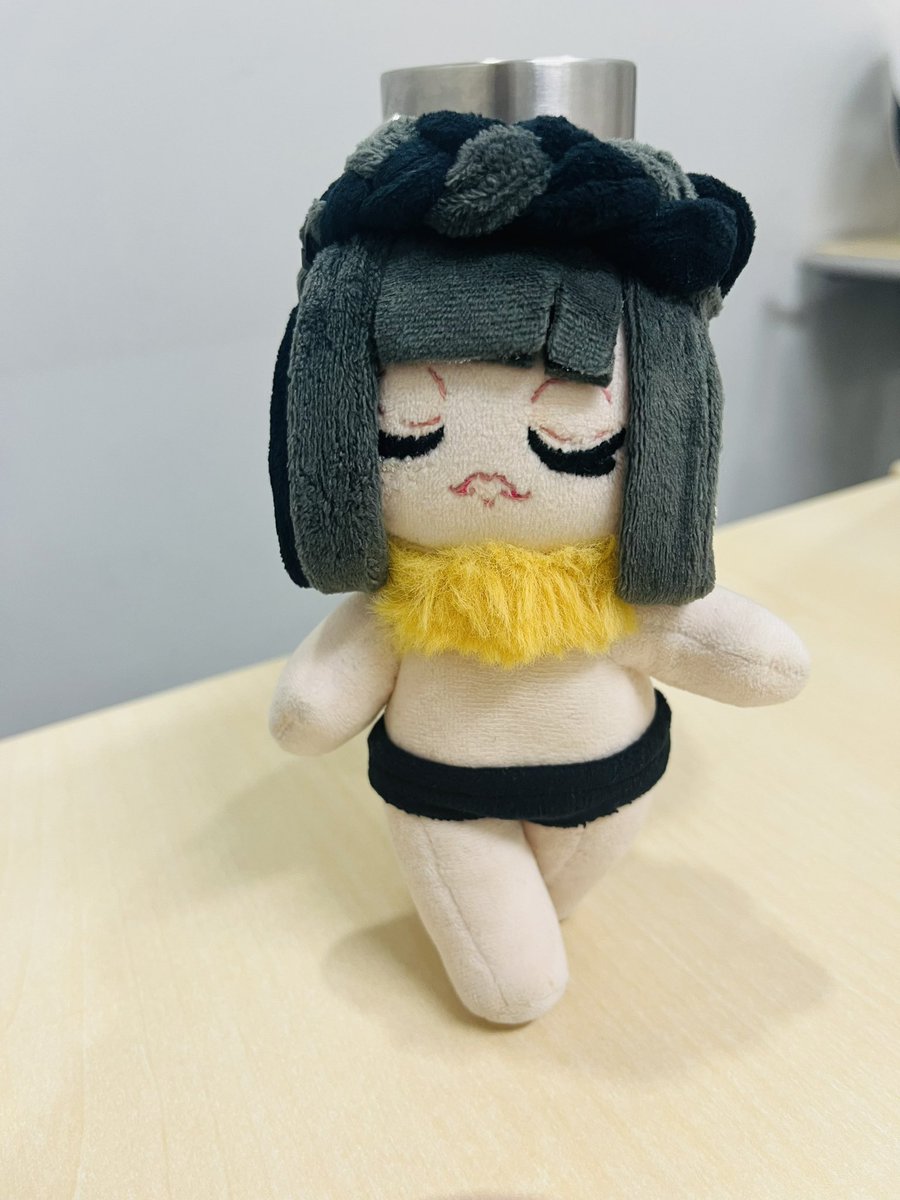 両サイド髪の毛下ろしてボブにすると、クレオパトラみたい笑
(○︎´艸`)ｸｽｸｽ