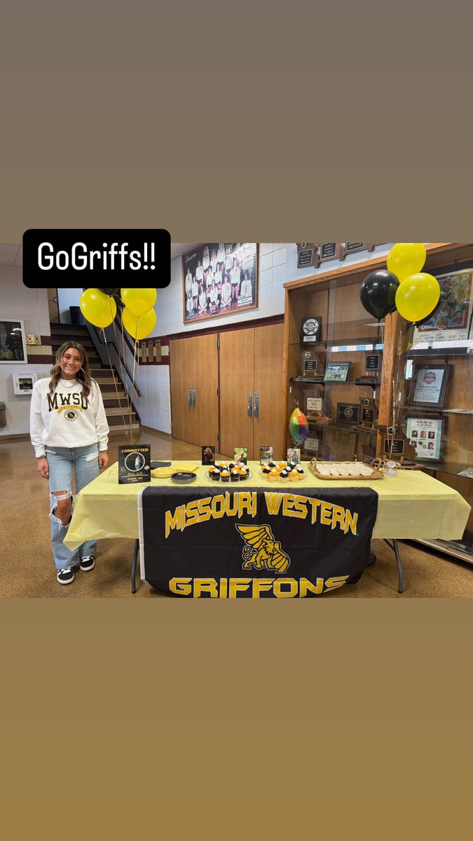 Mens and Womens Griffon Golf tweet media