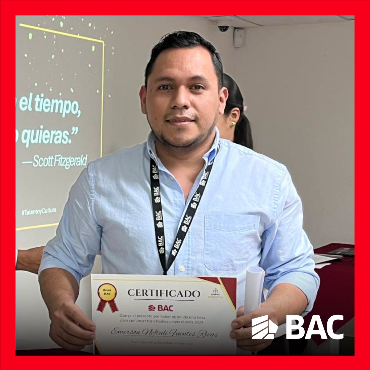 BACCredomaticSV's tweet photo. 📚🌟 Estamos convencidos de que el crecimiento profesional comienza con el acceso a la educación.

Celebramos la entrega de 40 becas universitarias a colaboradores que, con su esfuerzo y dedicación, demuestran que el talento y el compromiso abren nuevas puertas. 🎓💪

#BACApoyo https://t.co/o4YwyYJrUE