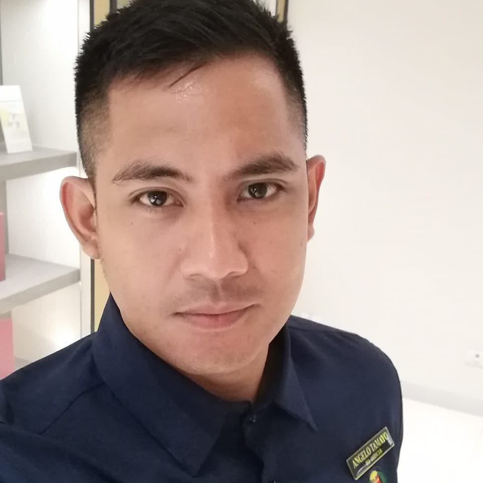 Sana merong other version yung vid