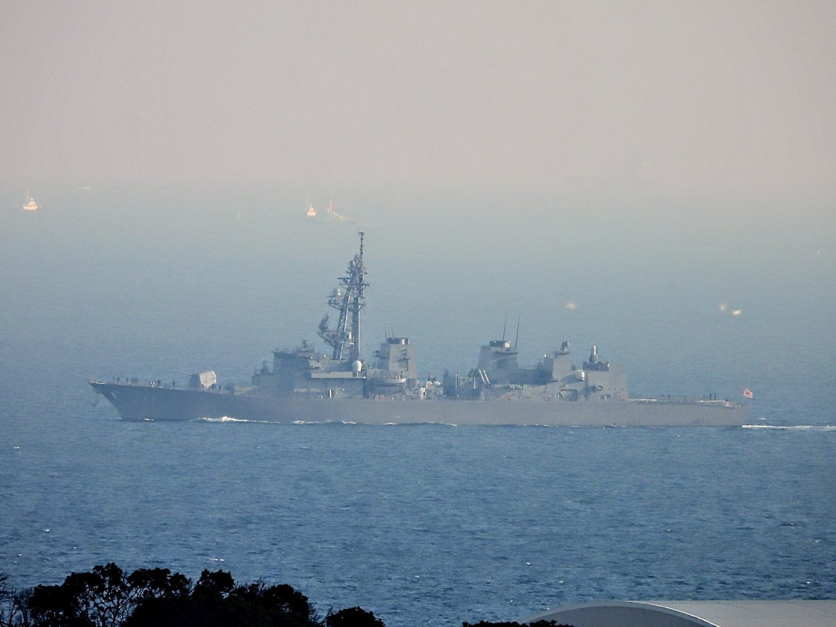 WarshipCam's tweet photo. Japanese Maritime Self-Defense Force Takanami-class destroyer JS Onami (DD-111) coming into Yokosuka, Japan - January 24, 2025 #jsonami #dd111
SRC: TW-@HNlEHupY4Nr6hRM https://t.co/FvMqFr4RVS