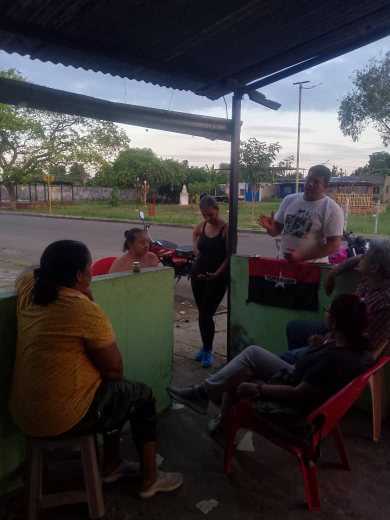 Seguimos en los territorios, el crecimiento orgánico es inevitable. 
Organícense, porque tendremos necesidad de toda vuestra fuerza. Gramsci
<a href="/NicolasMaduro/">Nicolás Maduro</a>
#TupamaroJuroConNicolas