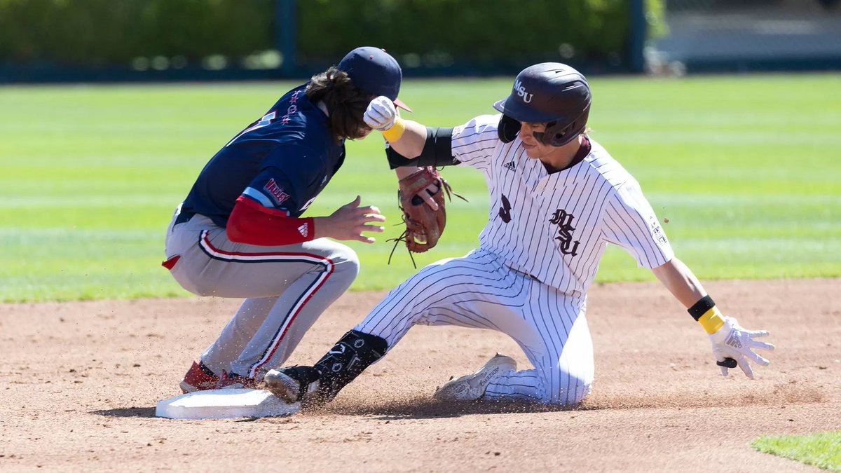 D1Baseball (@d1baseball) on Twitter photo From The Missouri Valley Preview 📂
<a href="/MoStateBSB/">Missouri State Baseball</a>'s offense has a chance to be special, thanks in part to the returns of <a href="/TaegGollert/">Taeg</a>, <a href="/BogenpohlCaden/">Caden Bogenpohl</a>, <a href="/ZackStewart25/">Zack Stewart</a> and Nick Rodriguez.
That quartet combined for 65 home runs a year ago for a team that slashed .277/.385/.508. From The Missouri Valley Preview 📂
<a href="/MoStateBSB/">Missouri State Baseball</a>'s offense has a chance to be special, thanks in part to the returns of <a href="/TaegGollert/">Taeg</a>, <a href="/BogenpohlCaden/">Caden Bogenpohl</a>, <a href="/ZackStewart25/">Zack Stewart</a> and Nick Rodriguez.
That quartet combined for 65 home runs a year ago for a team that slashed .277/.385/.508.
