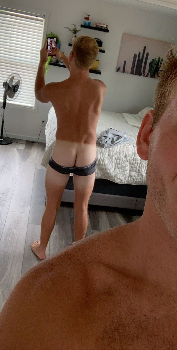 spark_jasper's tweet photo. Who else misses summer? https://t.co/XMp847QG1q