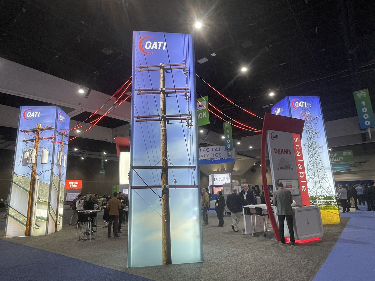 LinaBertling's tweet image. Time to wrap up after an energizing week in #SanDiego - the final panel says it all - #AI and data centers - we need fast , huge additional electricity supply - SMR+ renewables . Thanks @ieee_pes for a brilliant event #IEEEPESGridEdge @KTHuniversity pes-gridedge.org