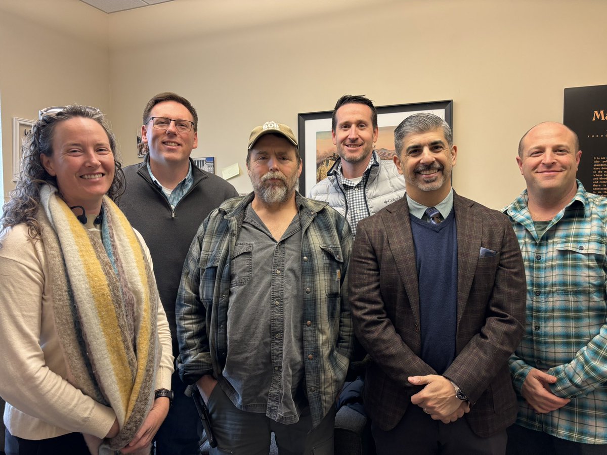 AnzaloneCamasSupt tweet media