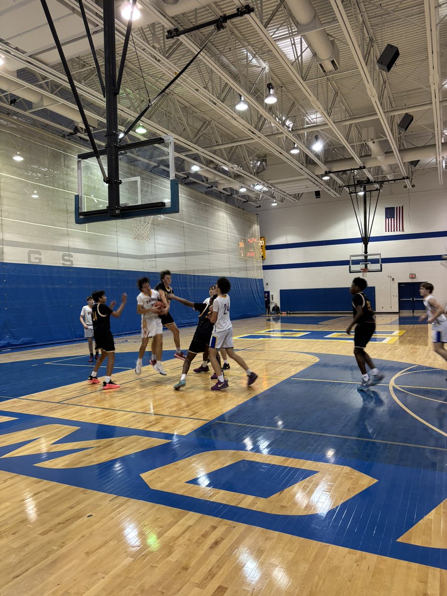 JonSchultzFHN's tweet photo. C team with a solid game and a win 35-25. https://t.co/6FZKLgd2bh