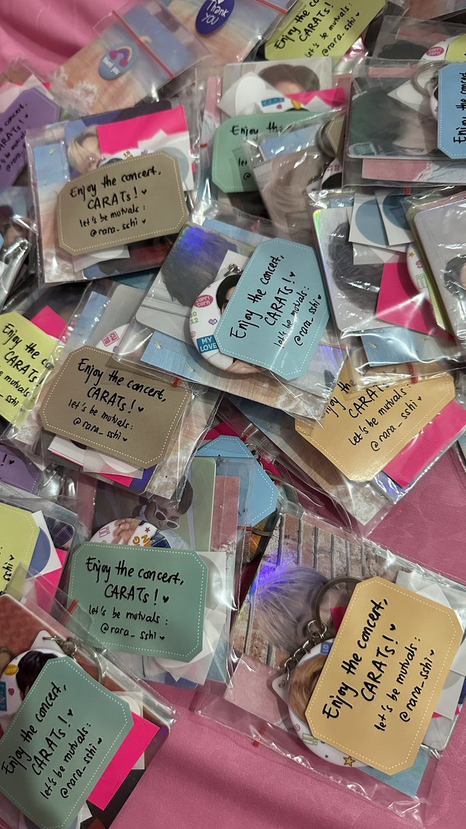 last minute FREEBIES for SEVENTEEN RIGHT HERE in SINGAPORE!!!
will be giving out freebies for both days.

see you carats!!🩵🩵🩵
#SEVENTEEN_RIGHT_HERE_IN_SINGAPORE
