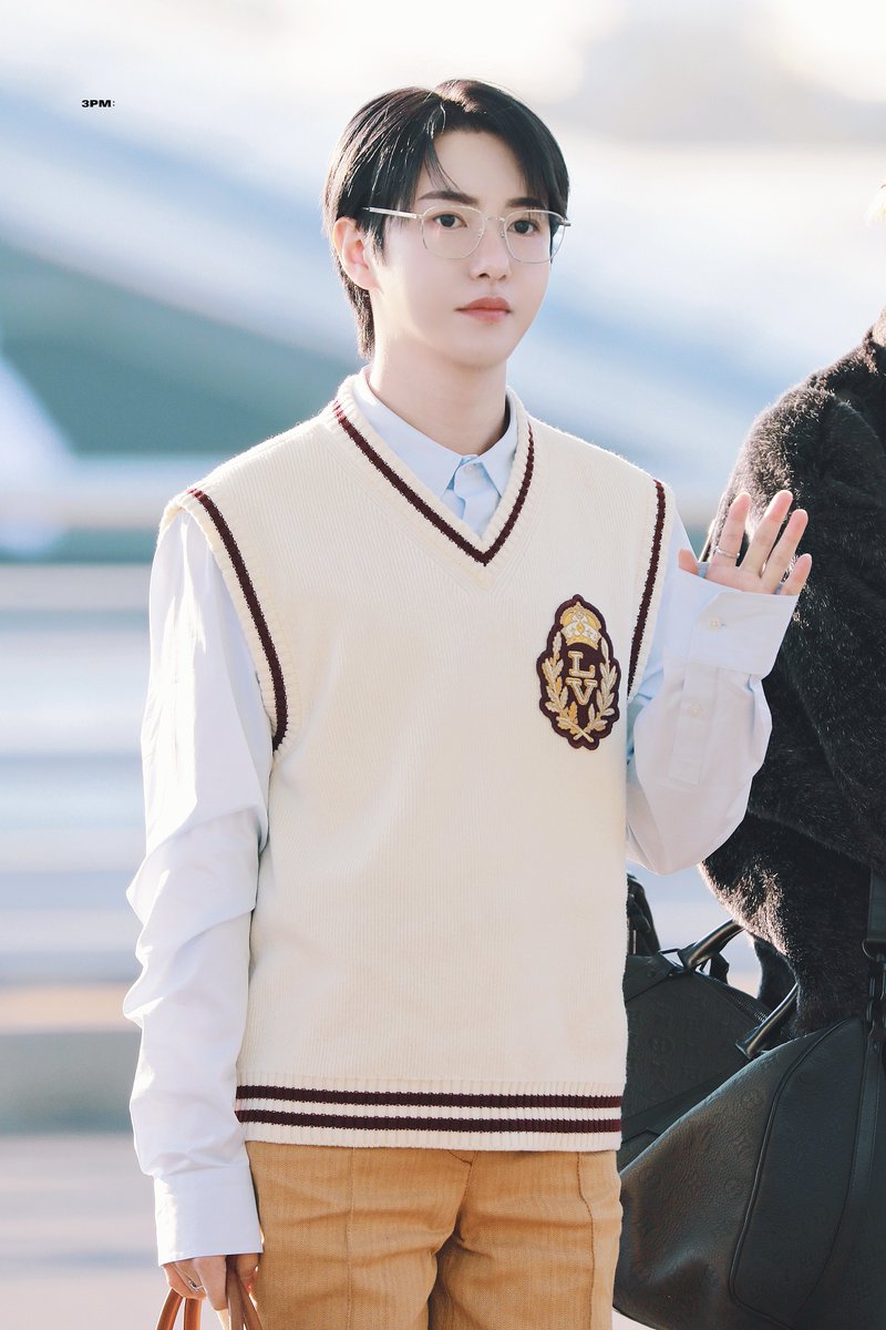 250124       📒✏️

#런쥔 #RENJUN #NCTDREAM  #NCT