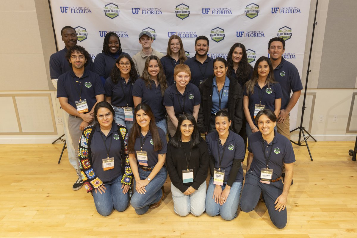 Let me show you the UF plant council! This amazing team was behind the 9th plant symposium at UF!