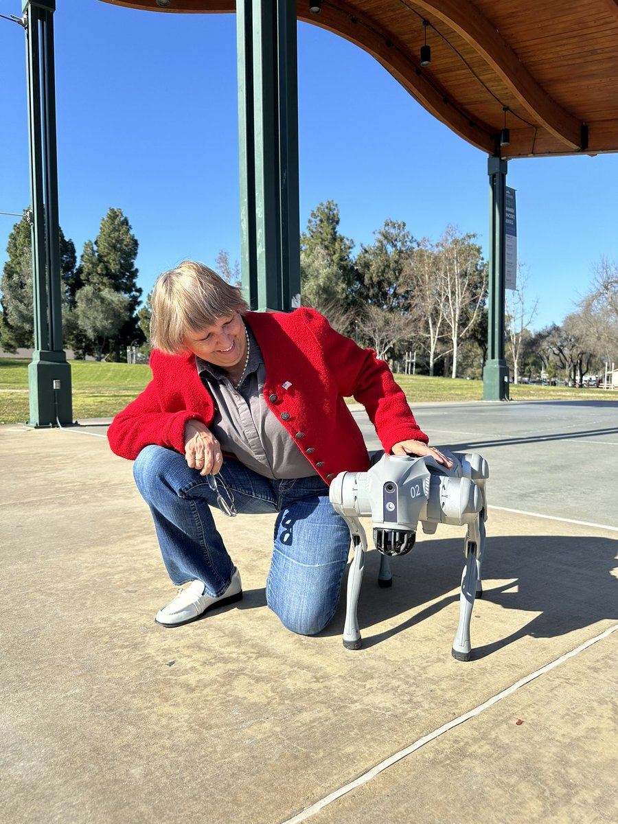 ToborlifeAI's tweet image. Meet Diana Radonic, a 62-year-old retired civil servant from Lathrop, California, and her incredible companion, Hecktar! 🤖

Stay tuned for her full story on our YouTube channel next Friday! 

Subscribe Here: m.youtube.com/channel/UC5_ct…

#toborlife #securitydog #robotdog #unitree