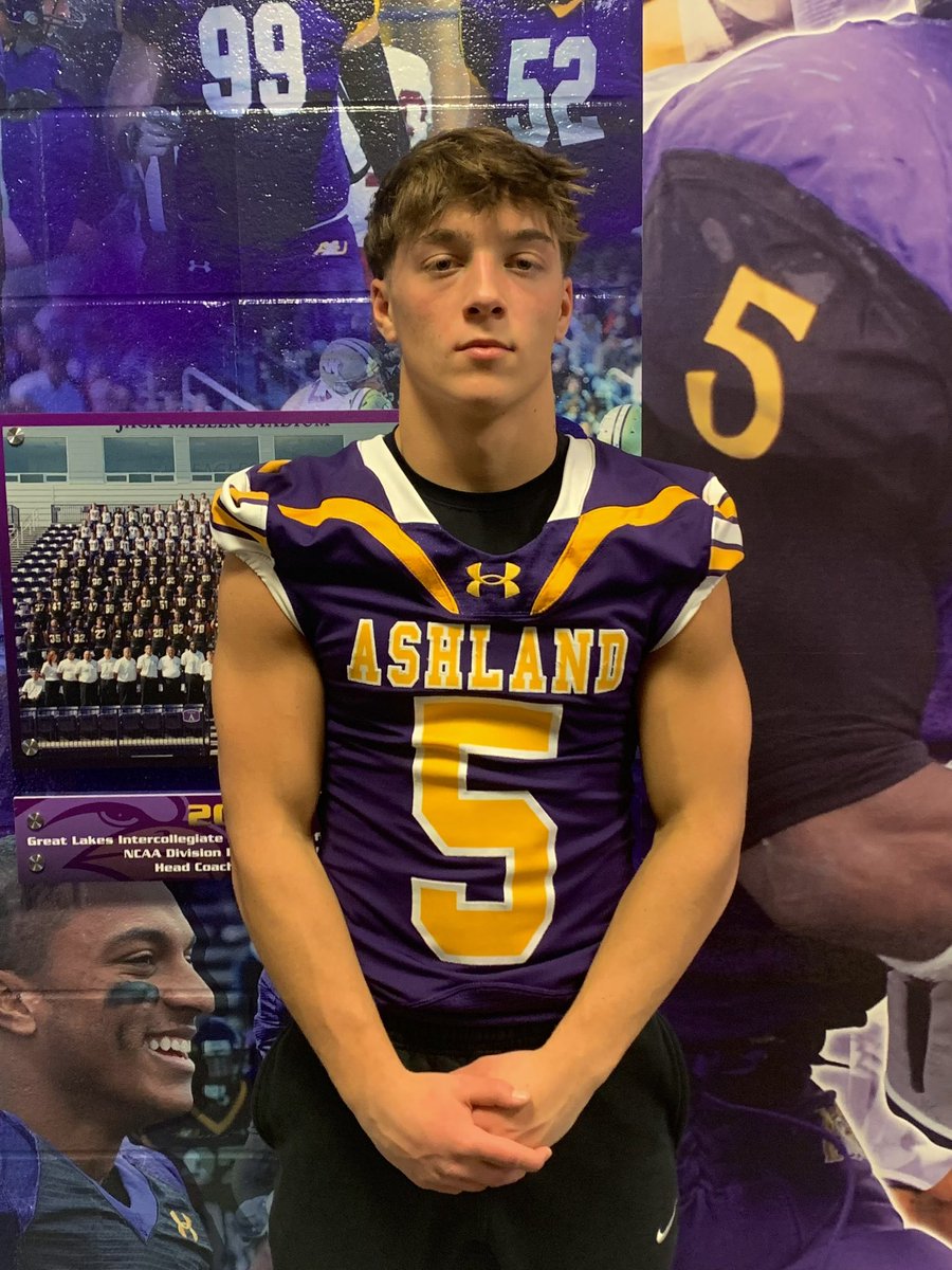 SiJacob2025's tweet image. I loved my visit to @AshlandFB 🟣⚪️!! Thank you for the invite @CoachDashh❕@Coach_Orsini @coach_geiser  @BrianPitzerII