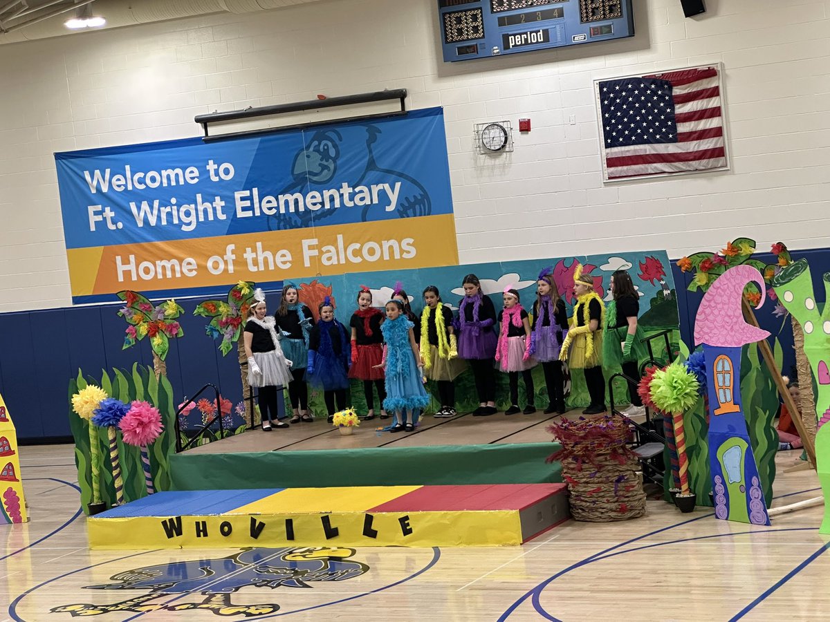 MsEarlysFalcons's tweet photo. Seussical Jr. was amazing! 🥹🥳 https://t.co/4yO0syzzKV