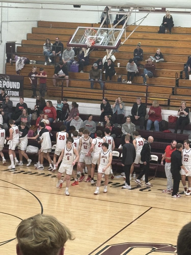 Callen Miller sends the Mules into overtime with a big 3 to tie it at 60 vs Mt Vernon In