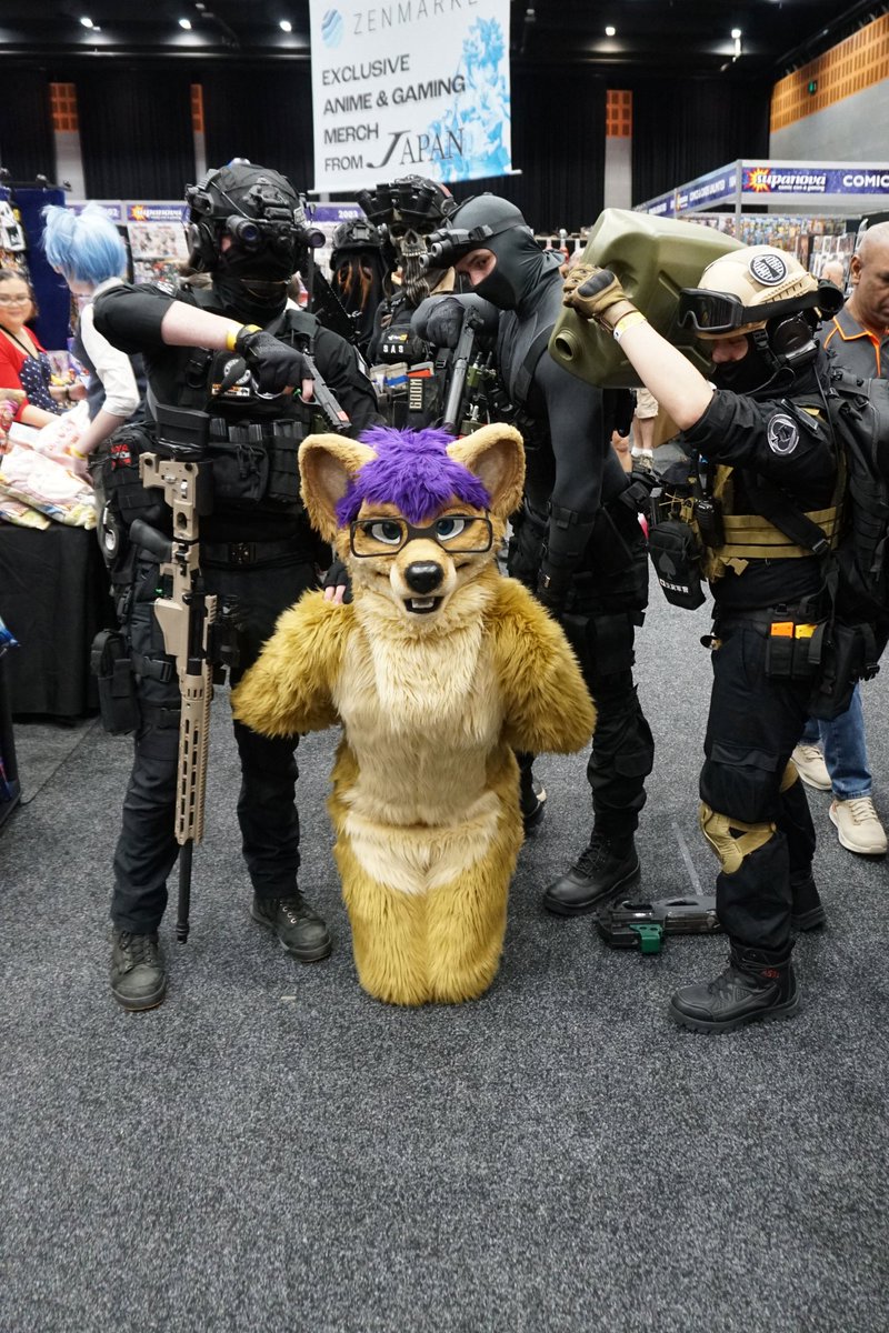 Kal Dingo (@kalthedingo) on Twitter photo The controversy of toy guns at conventions, meanwhile at australia conventions. The controversy of toy guns at conventions, meanwhile at australia conventions.