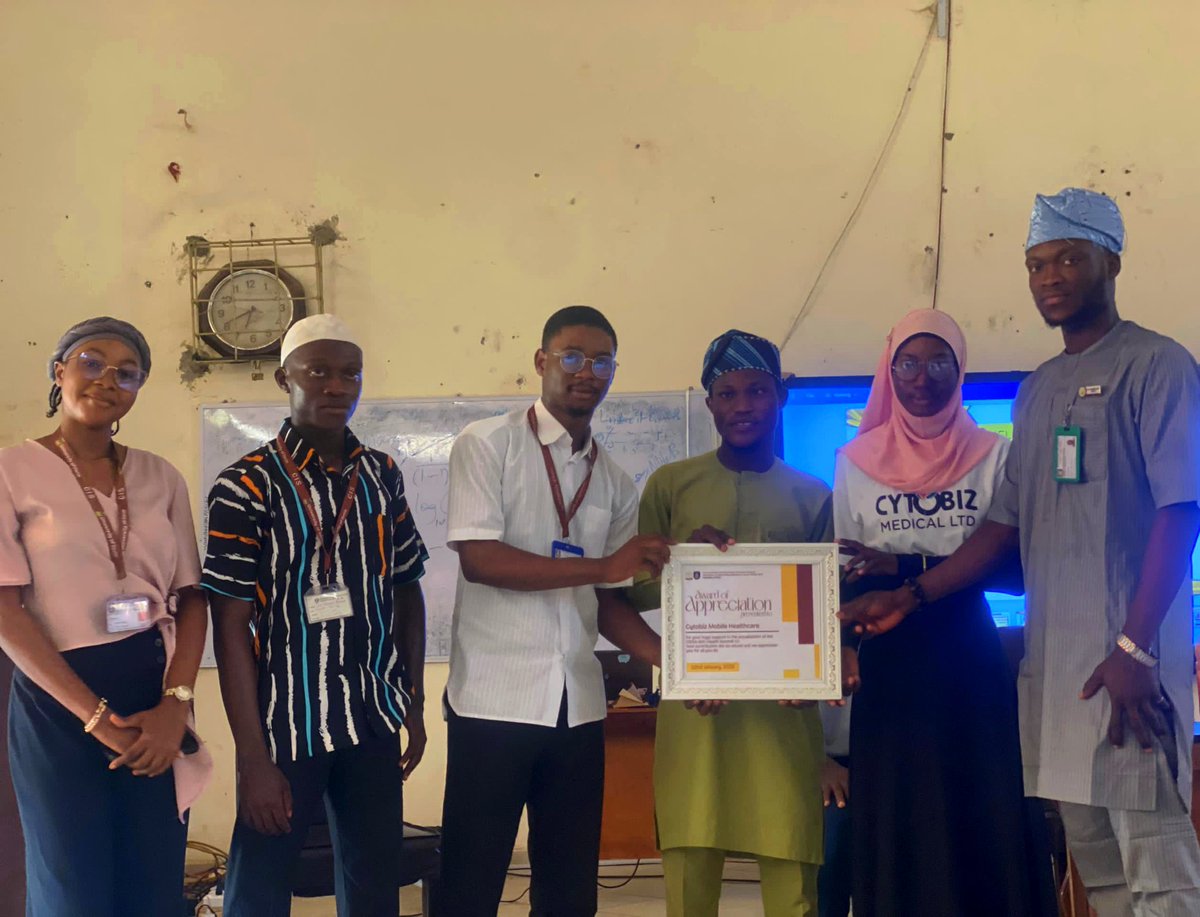 dexemplaryMO's tweet image. 🎤 Privileged to Host/MC the CISSA HEALTH AWARENESS SUMMIT, where we delved into critical topics— HIV/AIDS and Hepatitis

✍️ Key takeaway:
Prevention of these health conditions starts with awareness, awareness requires continuous learning &amp;amp; check up.

Take charge of your health!