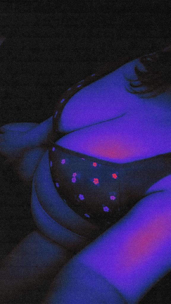 squirtsglitter's tweet photo. I really like my new bras ;3
#mommymilkers #gothmommy #nsfwpage #nsfwblog #spicypic #petplay #sfw #sfwtwt #sfwpic #nsfwgirl #nsfwtwt #stonerbabe #gothbabe #newbra #plussize https://t.co/yk2CeetnPM
