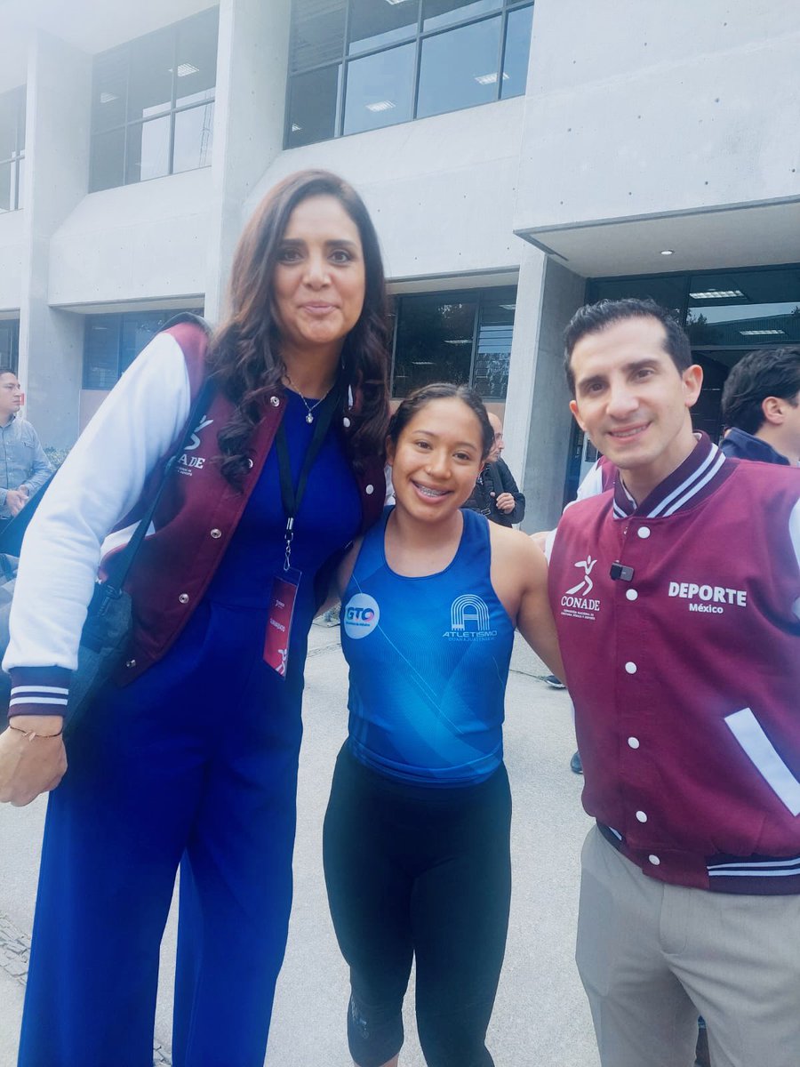cortinas_yendy's tweet image. @deportegente #presente en la Primera Reunión Nacional con Autoridades Estatales del Deporte con el propósito de trabajar y coordinar acciones para el desarrollo de estrategias integrales a favor del deporte en
nuestro país 🇲🇽 #CNAR #Guanajuato #RommelPacheco #AltoRendimiento