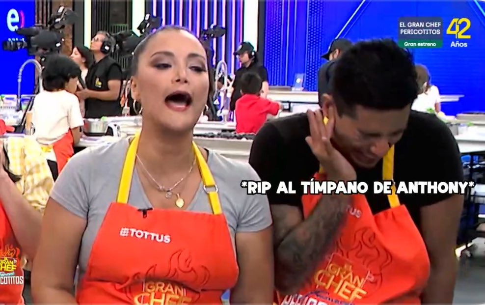 pieri_abb's tweet photo. JAJAJJAAJJAJJAAJJAJAJAJJAJAJA Anthony se va a quedar sordo🤣🤣🤣🤣🤣🤣  #ElGranChefFamosos https://t.co/gXGX0vOuQH