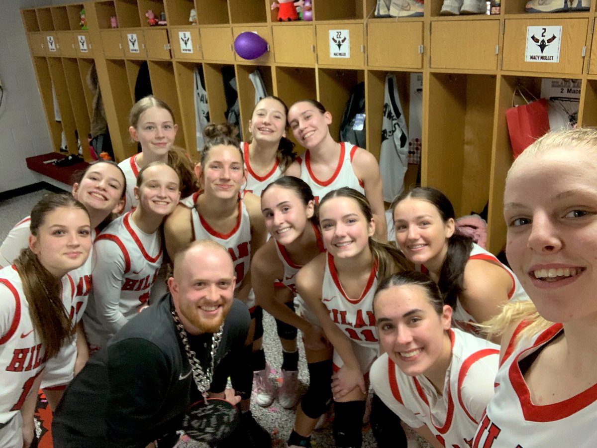 Storied Rivals® (@storiedrivals) on Twitter photo 🏀 IVC Girls Basketball
FINAL
🔴 Hiland 54
🔴 Tuscarawas Valley 47
Hawks hold off the Trojans to earn a huge conference win.
<a href="/macymullet/">Macy Mullet</a> dominated from beyond the arch as she hit 4 three pointers and led in scoring with 16 points.
<a href="/HilandAthletics/">Hiland Hawks</a> // <a href="/EastDistrictAB/">East District (EDAB)</a> 🏀 IVC Girls Basketball
FINAL
🔴 Hiland 54
🔴 Tuscarawas Valley 47
Hawks hold off the Trojans to earn a huge conference win.
<a href="/macymullet/">Macy Mullet</a> dominated from beyond the arch as she hit 4 three pointers and led in scoring with 16 points.
<a href="/HilandAthletics/">Hiland Hawks</a> // <a href="/EastDistrictAB/">East District (EDAB)</a>