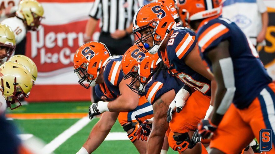 I’m blessed to receive an offer from Syracuse University.<a href="/AllenTrieu/">Allen Trieu</a> <a href="/SWiltfong_/">Steve Wiltfong</a> <a href="/EDGYTIM/">Timothy “EDGYTIM” OHalloran</a> <a href="/GregSmithRivals/">Greg Smith</a> <a href="/cottond13/">DJ 🏌🏾</a>
