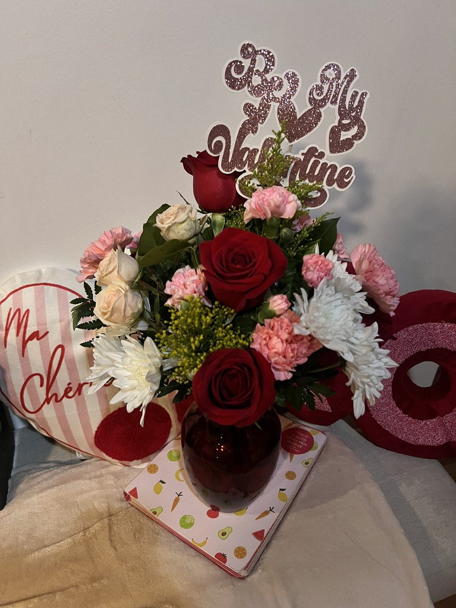 _aleck5's tweet image. He said let me ask you to be my valentine before you start talking shit about how I didn’t ask you 🤣🥰😍❤️ #LOML