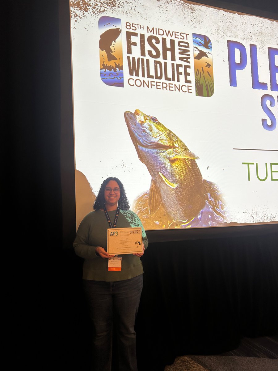 Midwest Fish and Wildife conference was great! Got to network and meet some awesome people. Discussed my paddlefish work and also was honored to be a finalist for the Janice Lee Fenske award!