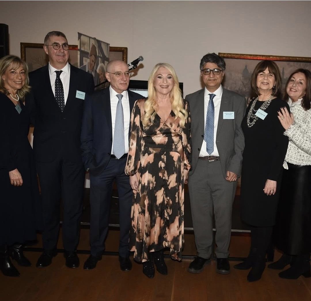 ProfManchanda's tweet photo. Delighted to speak at the NHS Jewish BRCA Testing programme event in Manchester, hosted by Chai, Jnetics and supported by NHS England Cancer Programme team. An amazing evening. 
A 15 year journey coming to fruition. https://t.co/8zwp6PF7iw