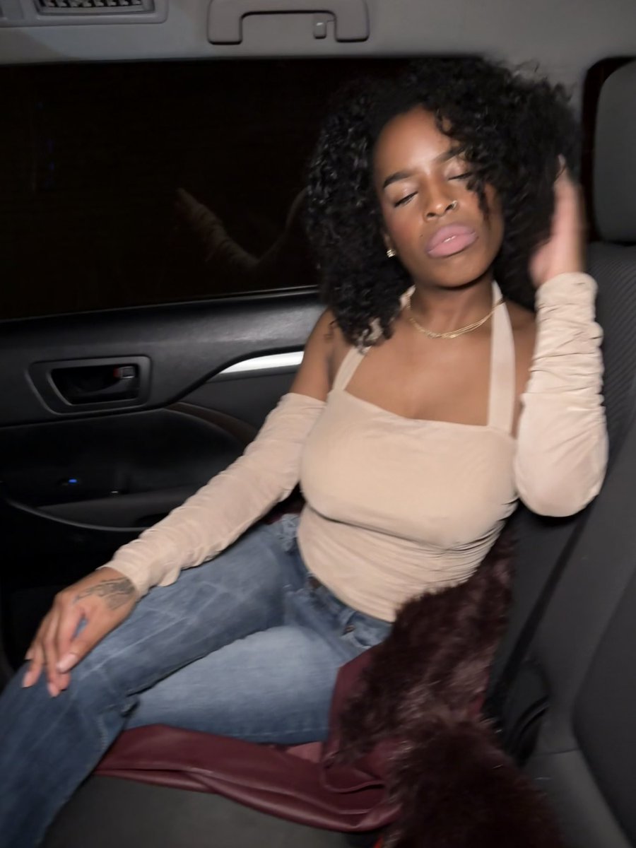 slimthickshordy's tweet image. i’m obsessed with these pics #curls