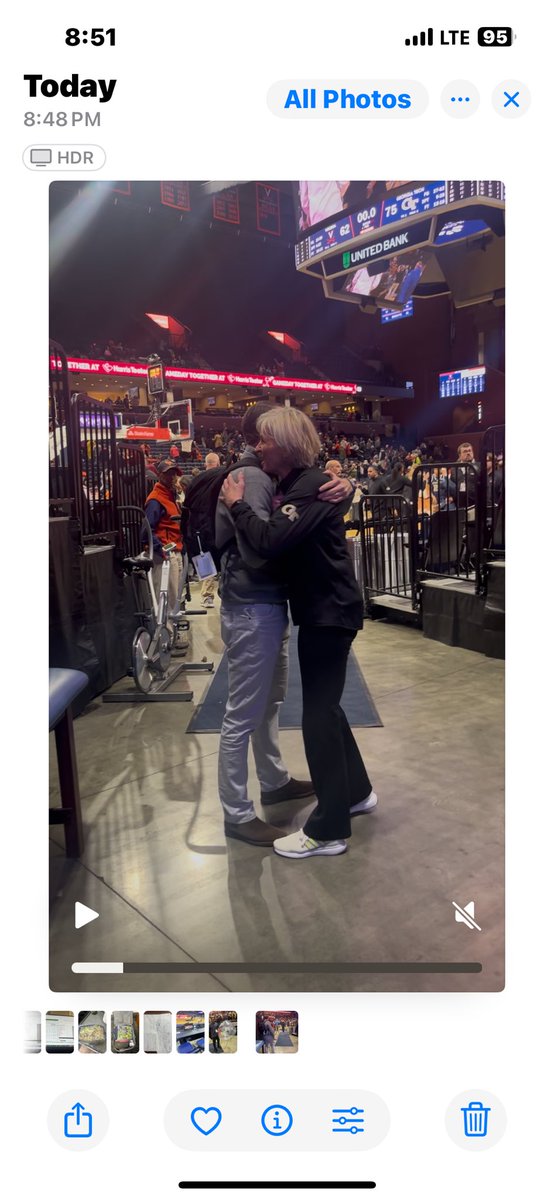 Big congratulations to <a href="/GTWBB/">Georgia Tech Women's Basketball</a> as they defeated UVA tonight!  <a href="/NellOnWheels/">Nell Fortner</a> getting a congratulations hug from @GTBattman !!!