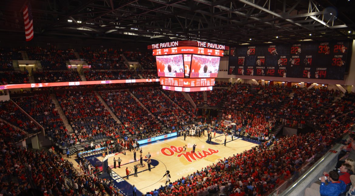 JadaClardy13_'s tweet photo. After a great conversation with @___kaygee &amp; @YolettMcCuin I am very grateful and blessed to have received an offer from @OleMissWBB 🤍❤️💙 Can’t wait to build a bond with you all !!! #TheSip #btwhs #miamisuns #Godisgood https://t.co/jwjAz6ZAvl