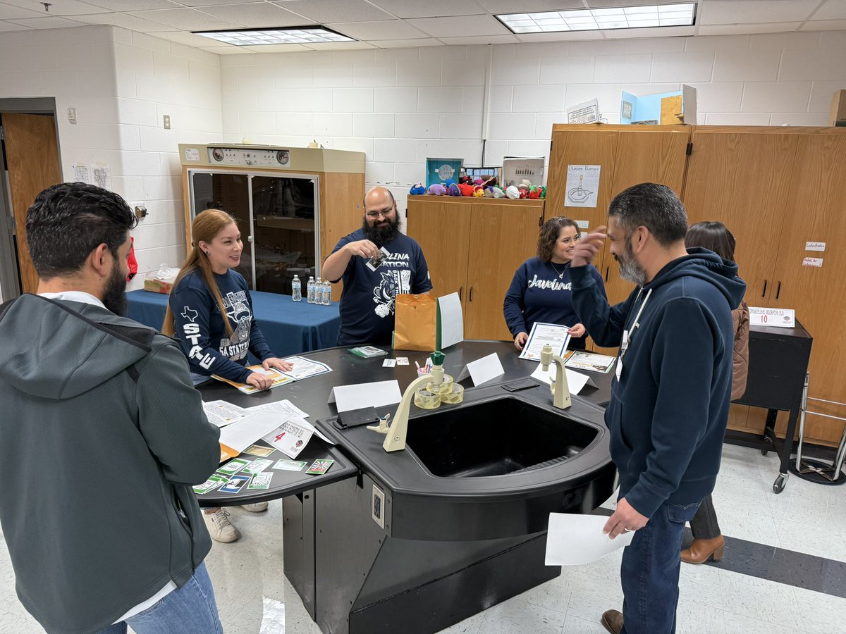 Stop #2 on our PLD tour <a href="/PsjaJavelinas/">PSJA Southwest ECHS Javelinas</a>! Today, teachers at PSJA SW participated in engaging activities aimed at moving students from one performance level to the next. We loved seeing their excitement as they worked on creating stations designed to foster student growth.📁📁✂️✂️