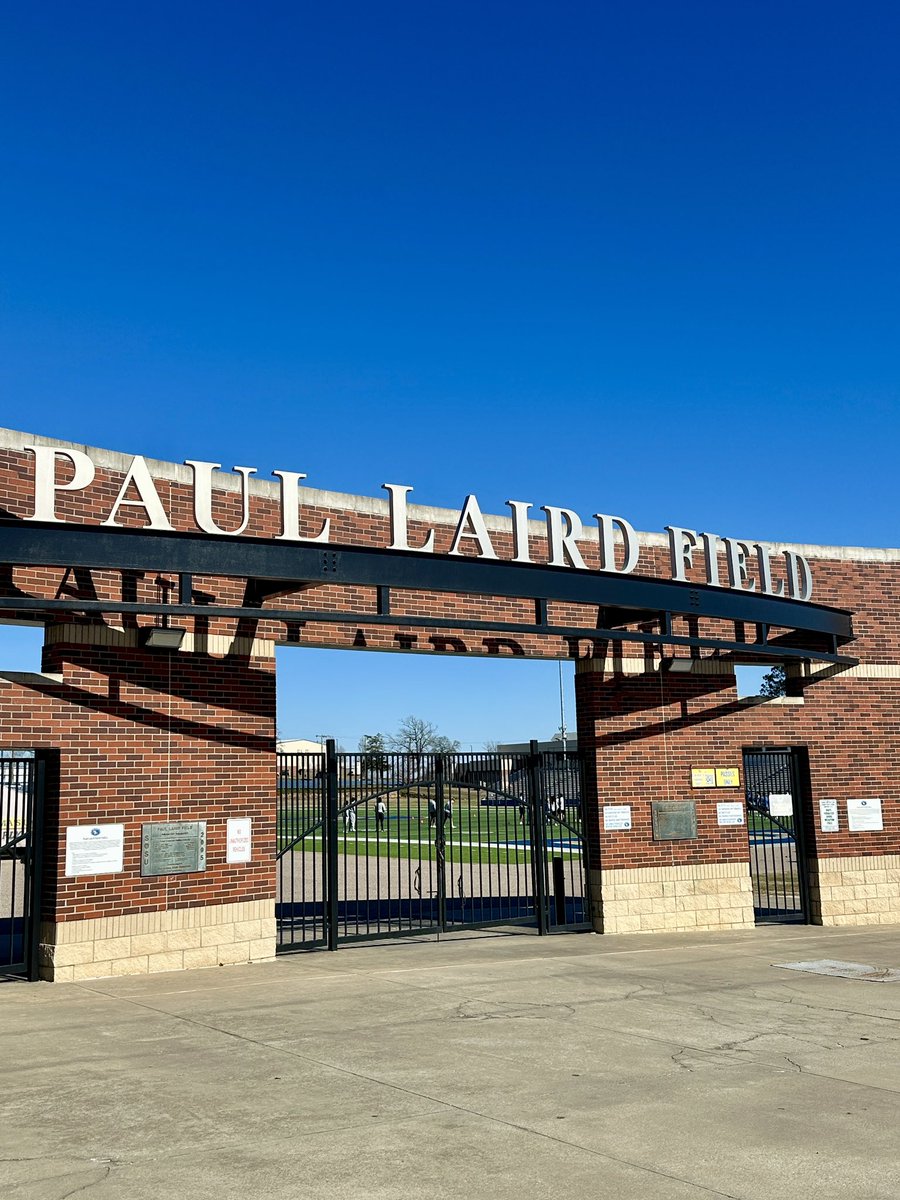 Had a great visit today at <a href="/SE1909/">Southeastern Oklahoma State University</a> and thank you to <a href="/ImCoachE5/">Coach Ellison</a> for the hospitality!!