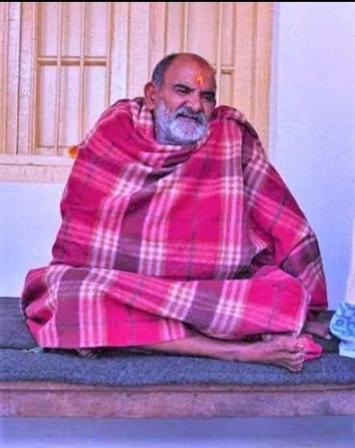 jyotsna140285's tweet photo. जय बाबा नीम करोली महराज 💐🙏 https://t.co/YEwmNP2Rdr