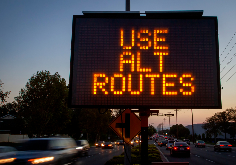 I-16 eastbound Chatham Parkway to 37th Street is closed. I-516 southbound is closed at Ogeechee Road is closed due to a car crash.